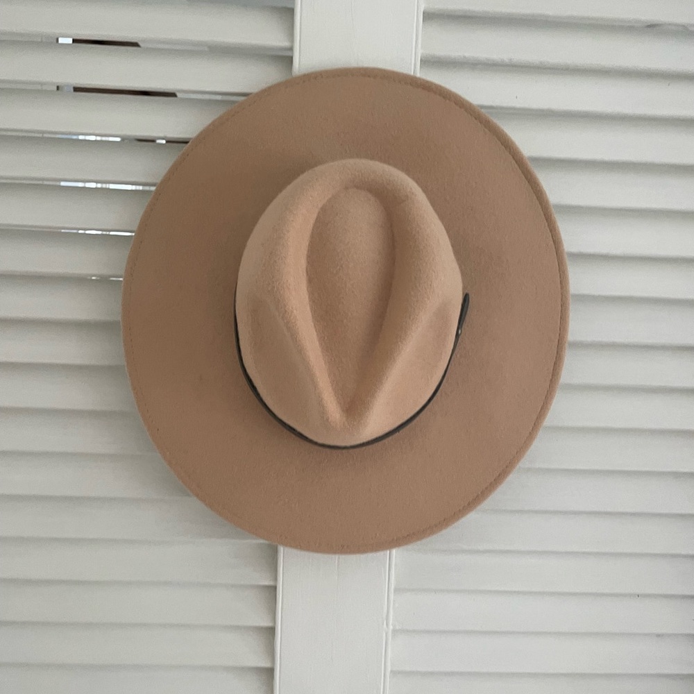 Wool Adjustable Chelsea Hat